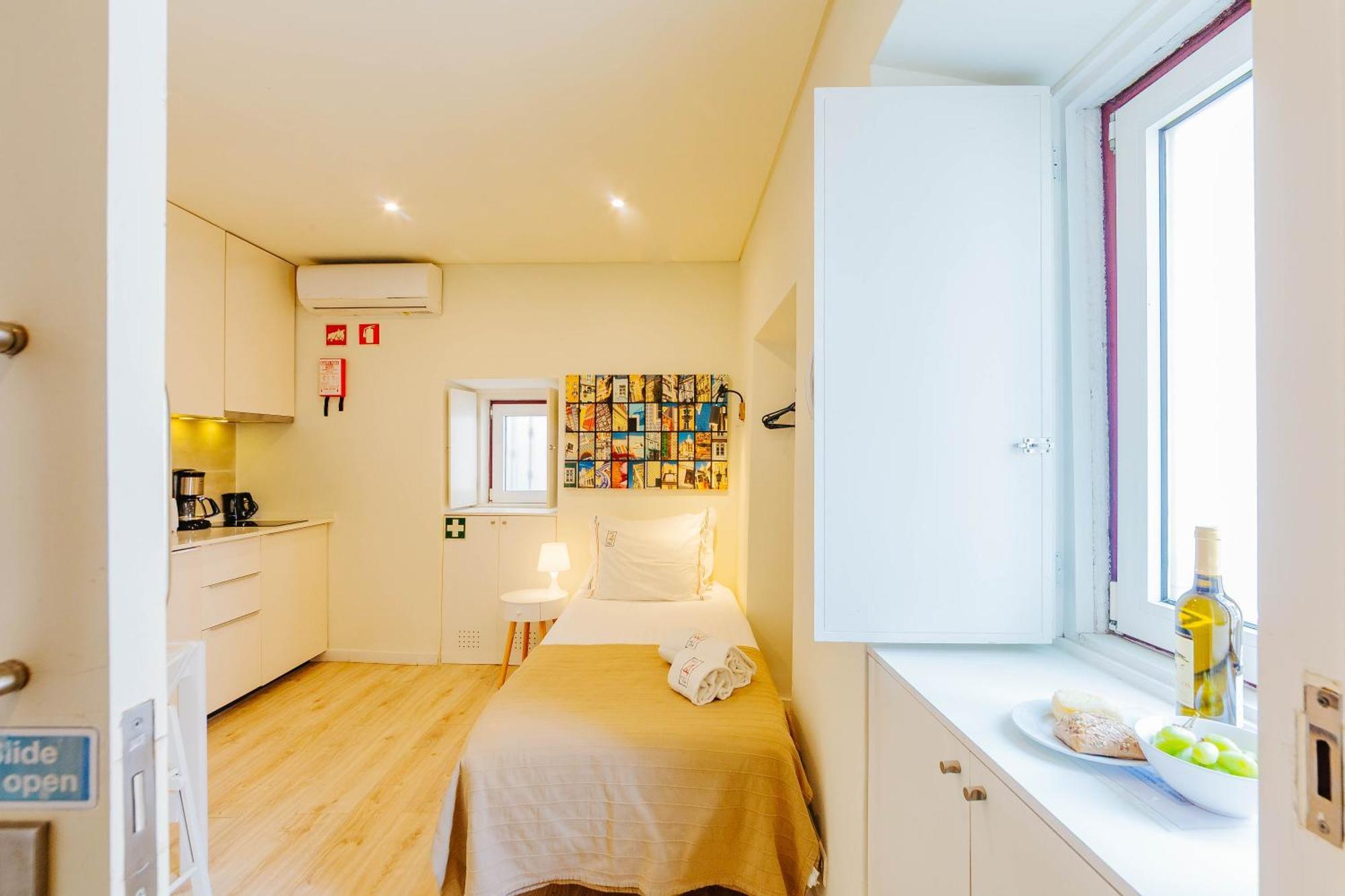 Rent4Rest Lisbon Downtown Tiny Studio Apartments Exterior foto